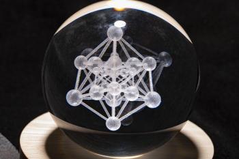 Kristallkugel - Metatron-2